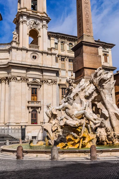 HDR Fontana of the Four Rivers in Rome — Stock Photo, Image