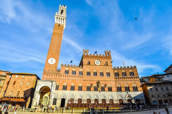 HDR Piazza del Campo w mieście Siena — Zdjęcie stockowe