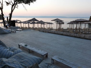 Yunanistan 'ın Chalkidiki kentindeki Bahia plajı manzarası