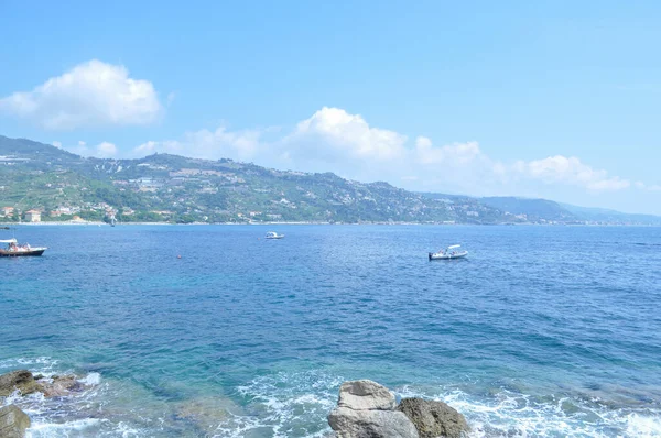 Utsikt Över Stranden Mortola Ventimiglia Italien — Stockfoto