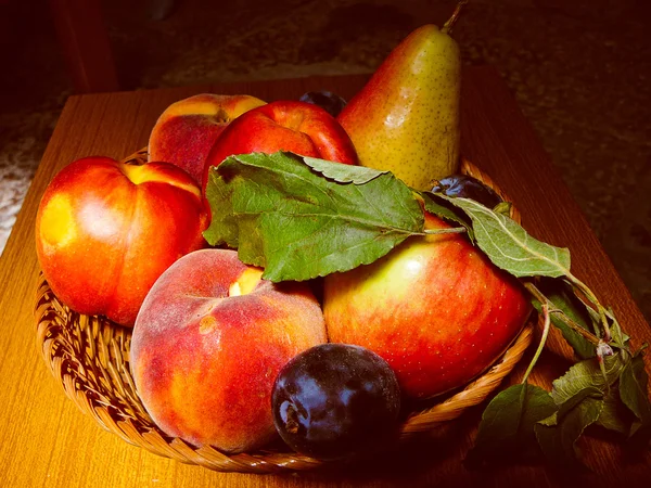 レトロな外観の静物画果物 — ストック写真