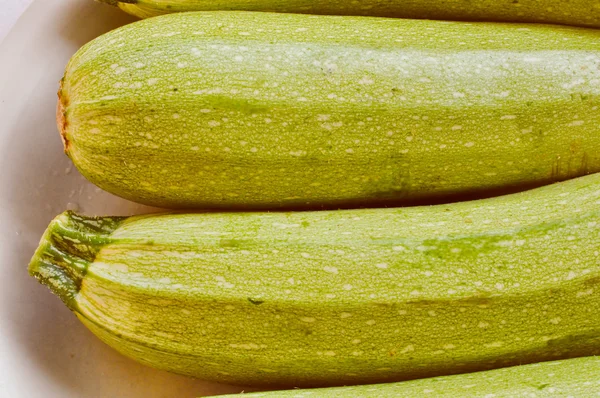 Zucchini mit Zucchini — Stockfoto