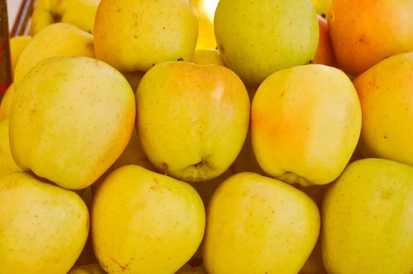 Fruta de maçã — Fotografia de Stock