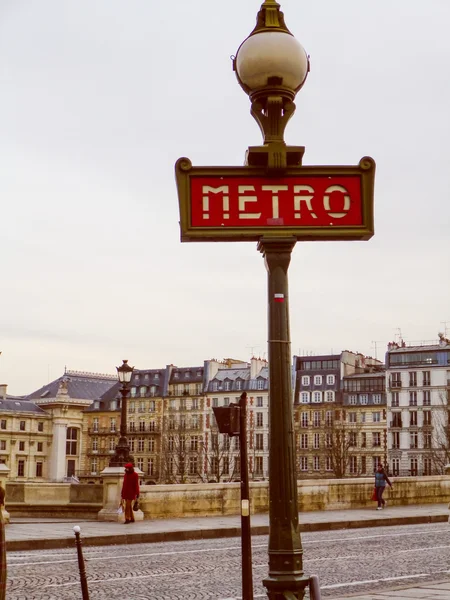 Retro look Metro sign in Paris — Stock Photo, Image