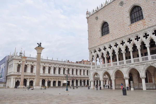 Doge palace i Venedig — Stockfoto