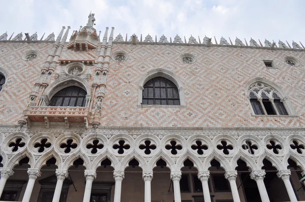 ヴェネツィアのドージェ宮殿 — ストック写真