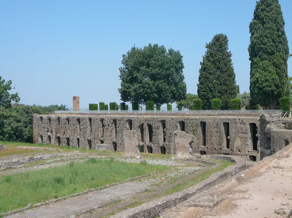 Villa Adriano ruiny v Tivoli — Stock fotografie