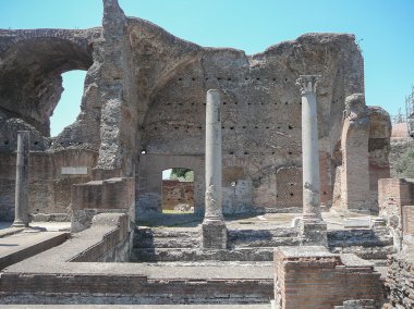 Tivoli harabelerde Villa Adriano