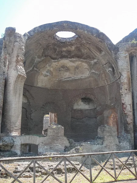 Villa Adriano ruïnes in Tivoli — Stockfoto