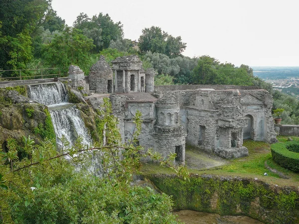 Villa Este jardines —  Fotos de Stock