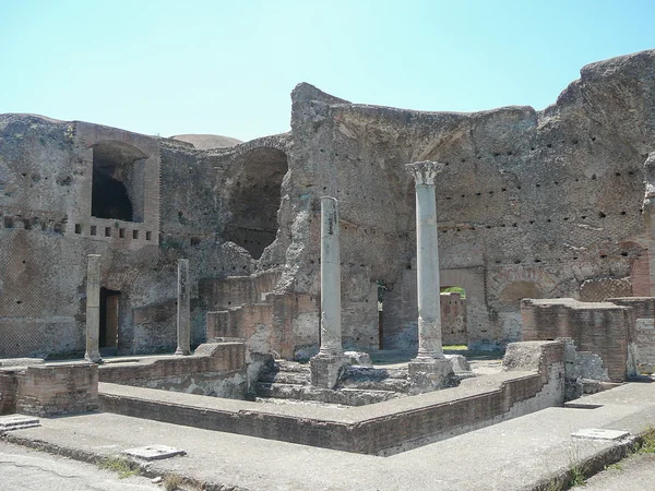 Villa Adriano ruïnes in Tivoli — Stockfoto