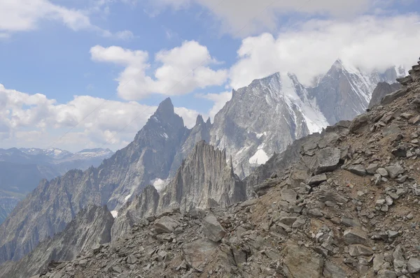 Mont Blanc v údolí Aosta — Stock fotografie