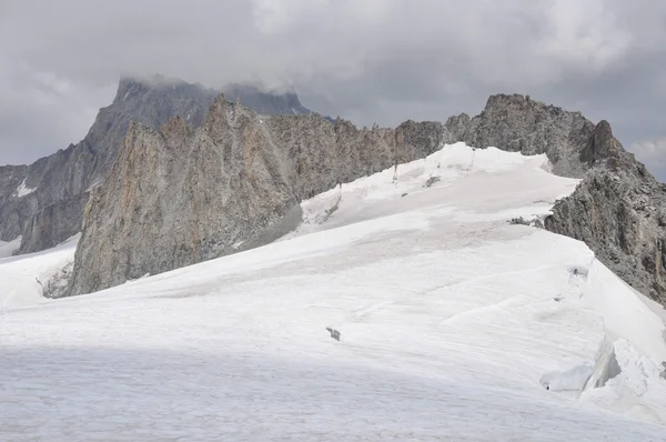 Mont Blanc em Aosta Valley — Fotografia de Stock