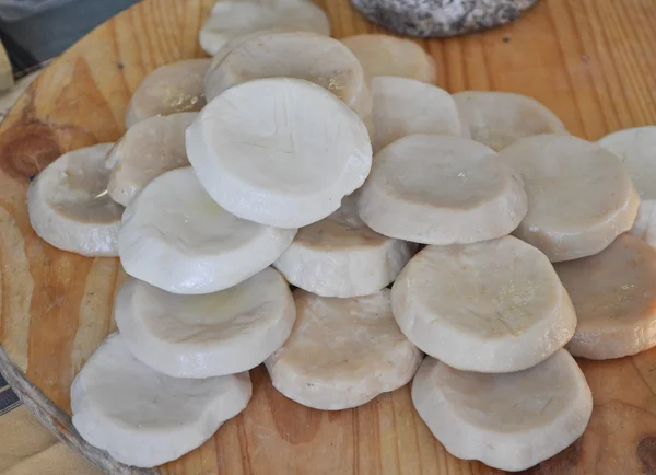 Traditional handmade cheese — Stock Photo, Image