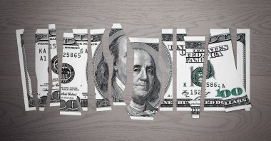 Devalüe Doları kavramı. Paçavra dolarlık banknot. 3D render