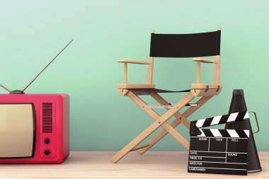 Eski stil fotoğraf. Yönetmen koltuğu, film Clapper ve megafon zekâ