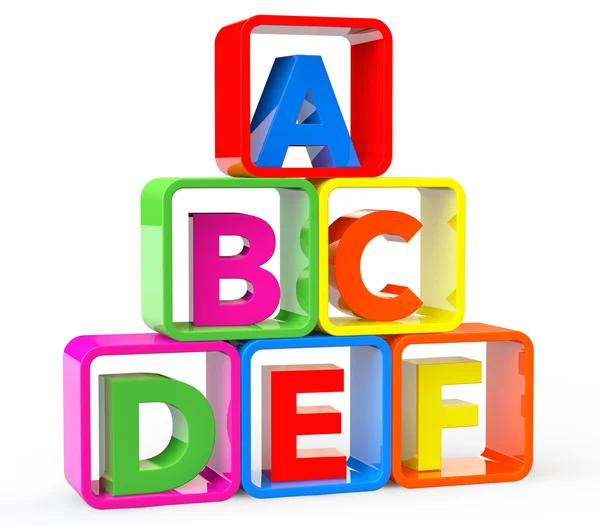 Mehrfarbige Würfel als Ständer mit Abc-Buchstaben — Stockfoto