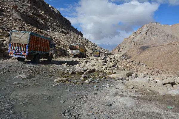 Chang La Pass üzerinden Ride, Ladakh