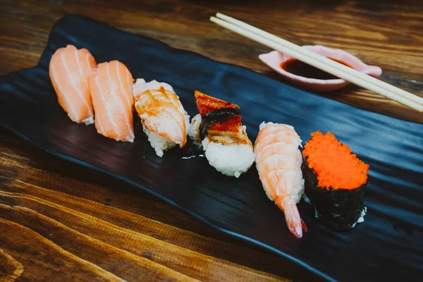 日本食背景にある寿司 — ストック写真