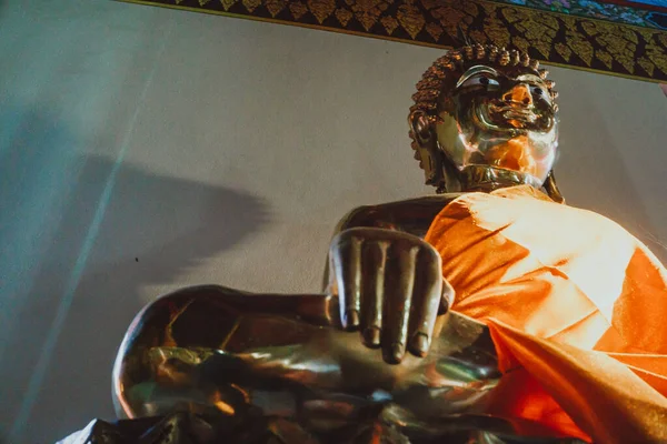 Barevné Zlatý Asijský Buddha Obrázky Chiangmai Thajsko — Stock fotografie
