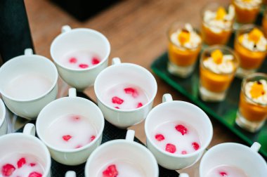 Kanepelerin çeşitli ziyafet hizmetleri