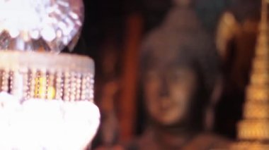 Kuzey Tayland 'da Chiang Mai yakınlarındaki Wat Phra' daki Buda görüntüsü.