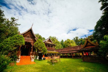 Watluangkhunwin 'in inanılmaz manzarası Tayland' da bir tapınak kompleksidir.