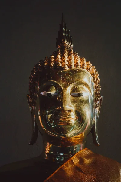 Buddha Statue Als Amulette Der Buddhistischen Religion — Stockfoto