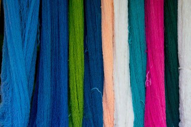 Soyut Renkli Arkaplan Dokusu. Kırpılmış Renkli Pamuk İplikleri