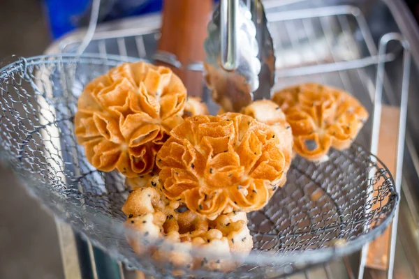 Bal peteği kurabiyesi, Tayland geleneği kızarmış çerez