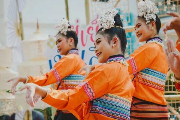 Chiangmai Thailand Απριλίου 2019 Παράσταση Παραδοσιακού Πολιτισμού Της Lanna Στο — Φωτογραφία Αρχείου