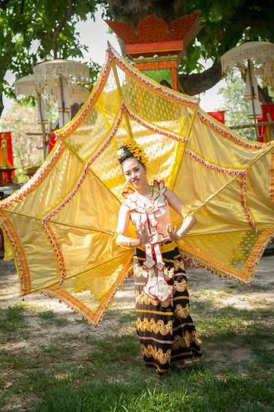 Chiangmai Tailandia Abril 2018 Espectáculo Cultura Tradicional Lanna Festival Songkran — Foto de Stock