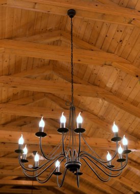 Eski usul bir ev için avize dairesi