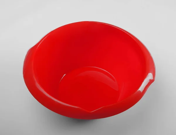 Червона Пластикова Глибока Чаша Ізольована Білому Тлі — стокове фото