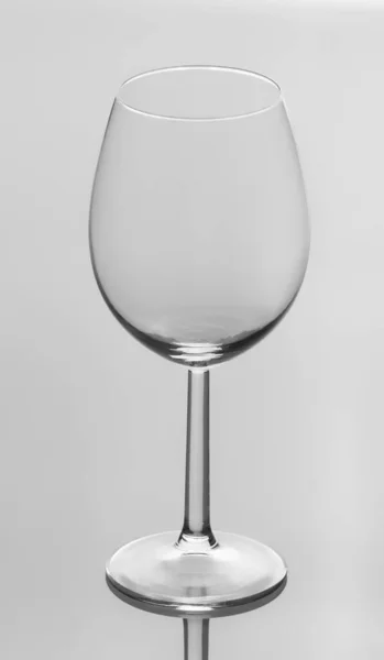 Copo Vinho Vazio Isolado Sobre Fundo Branco — Fotografia de Stock