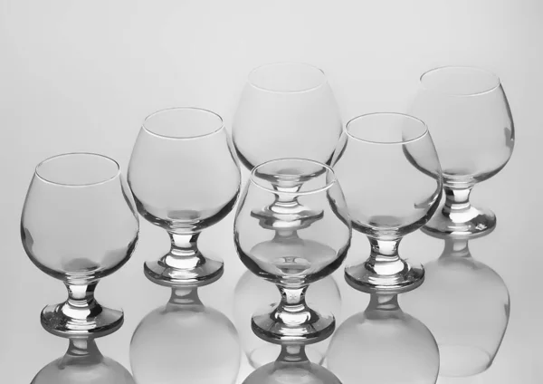 Ensemble Six Verres Brandy Vides Isolés Sur Fond Blanc — Photo