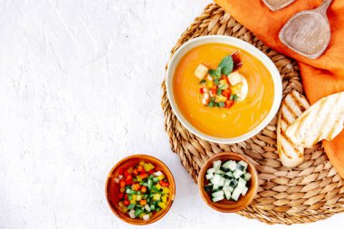 Domates çorbası, salmorejo çorbası, İspanyol yemeği.