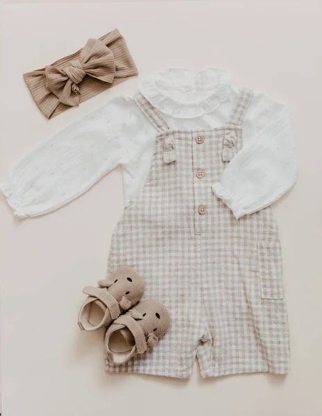 Naturlig Linne Baby Romper Med Body Suit Miljövänlig Nyfödd Outfit — Stockfoto