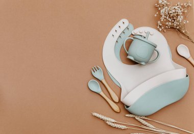 Bebek Yemek Seti, Çocuklar için Şirin Tabak, Üst Manzara, Düz Yat, Fotokopi Alanı, İlk Yemek Servisi