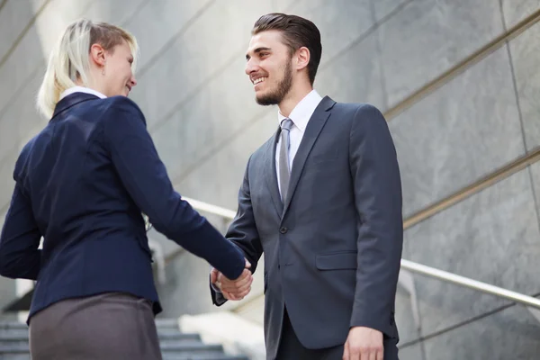 Gente de negocios que colabora con togheter — Foto de Stock