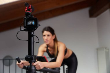 Vlog kaydedicisi dönüş dersi