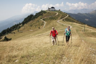 uzun yürüyüşe çıkan kimse yalak dağ yürüme Çift