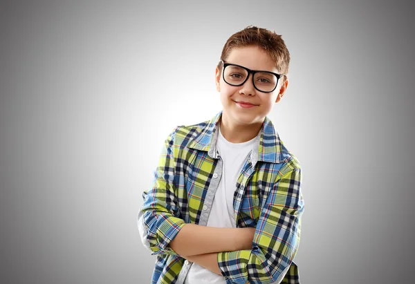 Niño niño adolescente con gafas —  Fotos de Stock