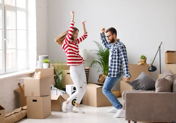 Vista Laterale Del Corpo Pieno Felice Giovane Coppia Uomo Donna — Foto Stock