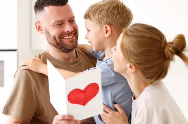 Young Happy Beautiful Family Mom Dad Child Standing Kitchen Hugging — Stock Photo, Image