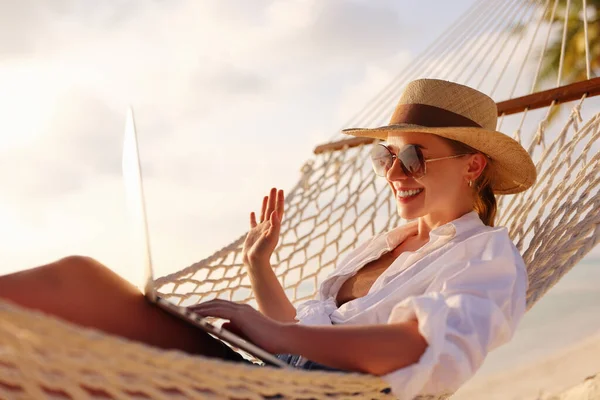 Having Online Conversation Young Happy Successful Woman Wearing Straw Hat — Stock Photo, Image
