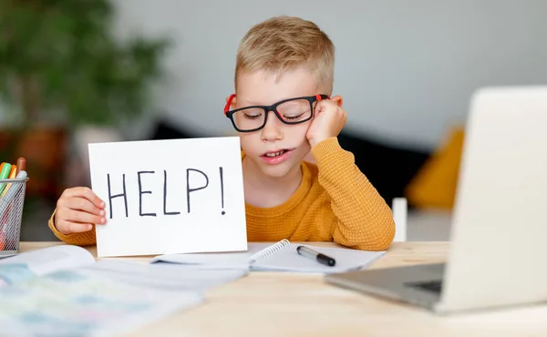 Torturé Malheureux Fatigué Enfant Garçon Étudiant Tient Signe Aide Tout — Photo