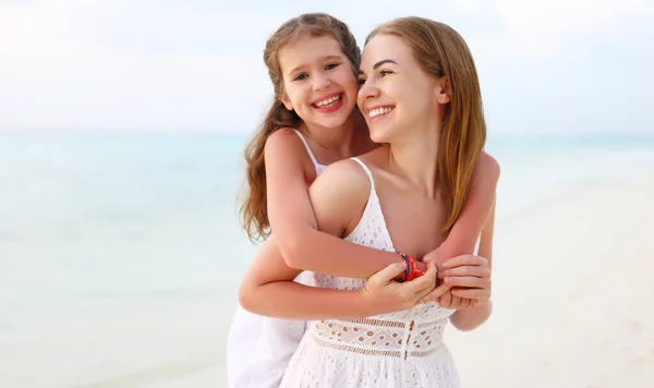 Cheerful Woman Embracing Lifting Optimistic Girl While Resting Beach Sea — Stock Photo, Image