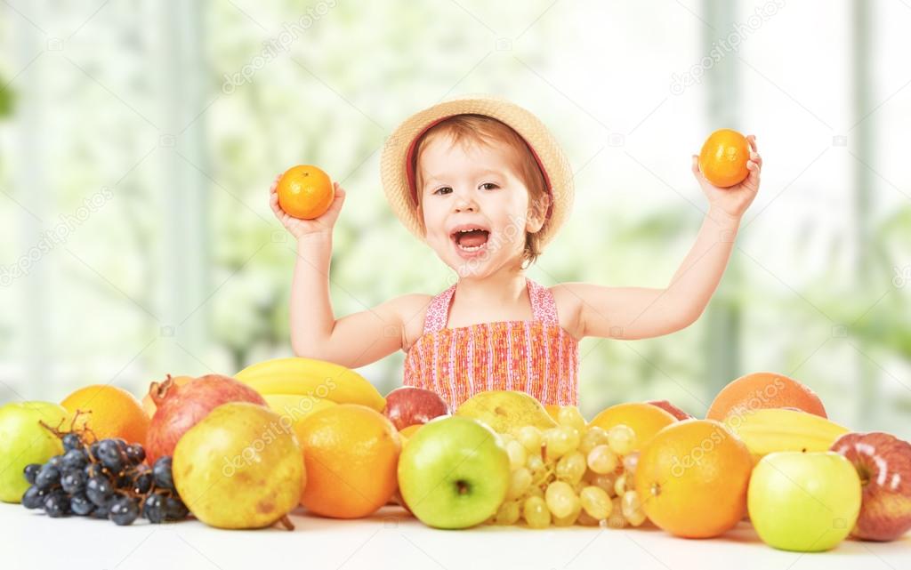 ⬇ Скачать картинки Веселые фрукты, стоковые фото Веселые фрукты в хорошем качестве | Depositphotos