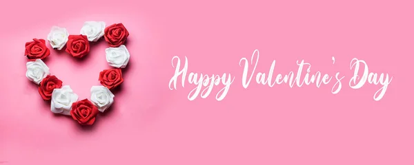 Herzförmige Rosen Blumen Auf Rosa Hintergrund Glücklicher Valentinstag Konzept — Stockfoto